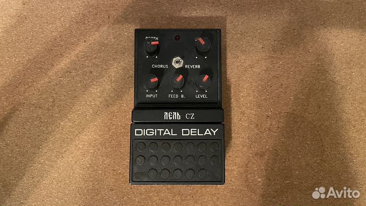 Гитарная педаль 1990 года