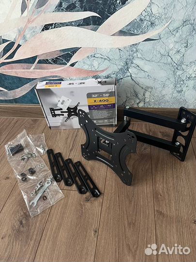 Кронштейн для телевизора наклонно поворотный