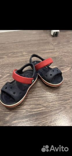 Сандалии crocs c 4