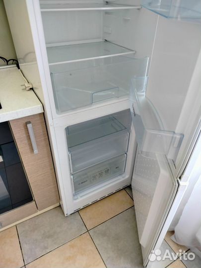 Холодильник бу bosch