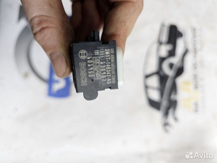 Датчик удара Range Rover Vogue 3 L322