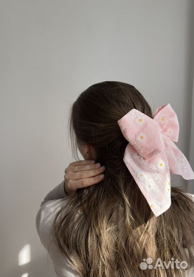 Бант для волос на заколке