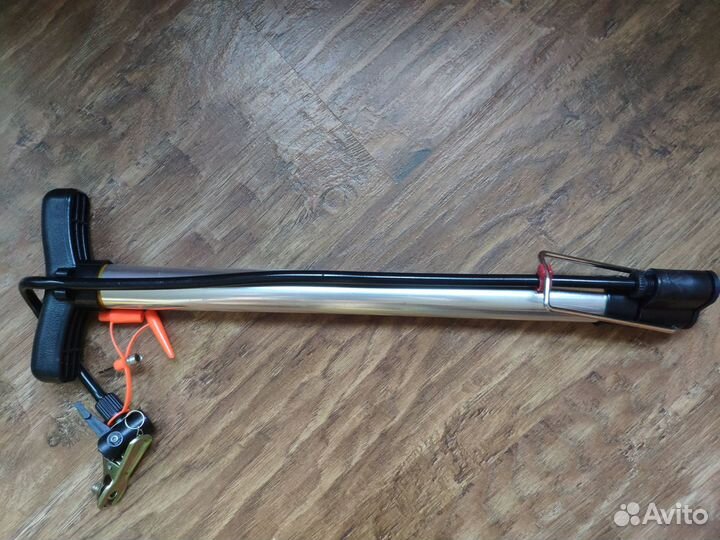 Новый ручной насос Classic Pump универсальный 46см