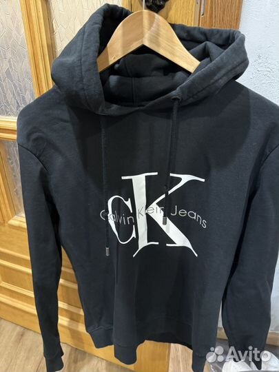 Худи Calvin Klein