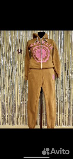 Спортивный костюм на флисе