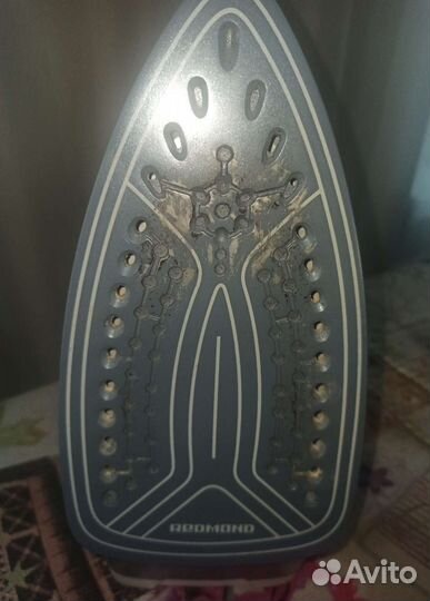 Утюг редмонд