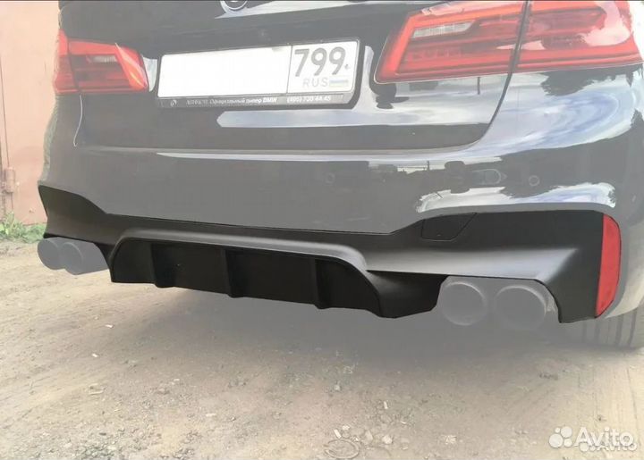 Диффузор заднего бампера BMW G30 в стиле М5