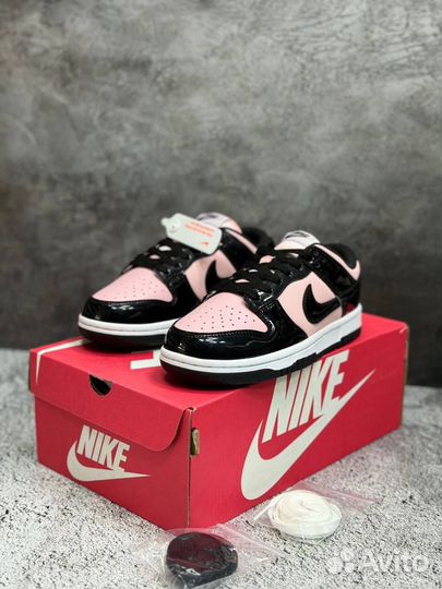 Кроссовки Женские Nike Air Dunk