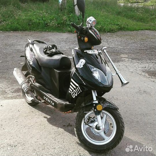 Продам скутер Venta qt-9