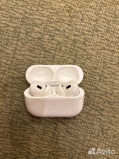 Наушники Apple AirPods Pro 2 белый