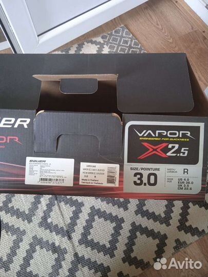 Хоккейные коньки bauer vapor x2. 5JR
