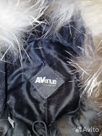 Женские меховые шапки