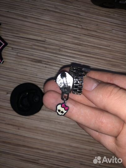 Кольцо monster high новое