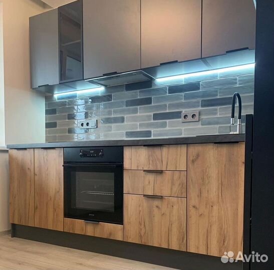 Кухня до потолка на заказ