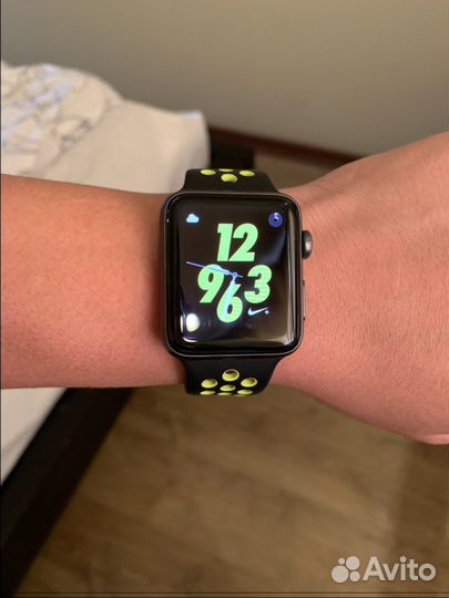 Часы Apple Watch series 2 Nike+ черный