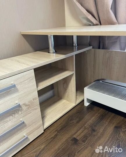 Стол компьютерный Алькор в цвете Бетон