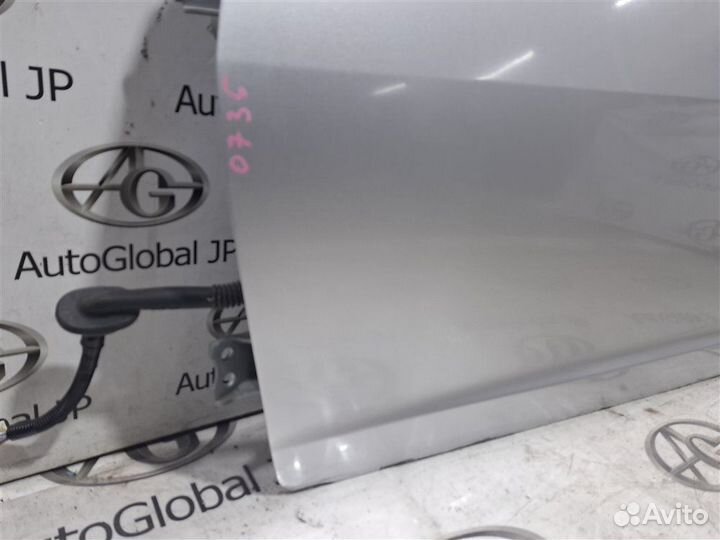 Дверь передняя левая Honda Insight ZE3 LEA 2011