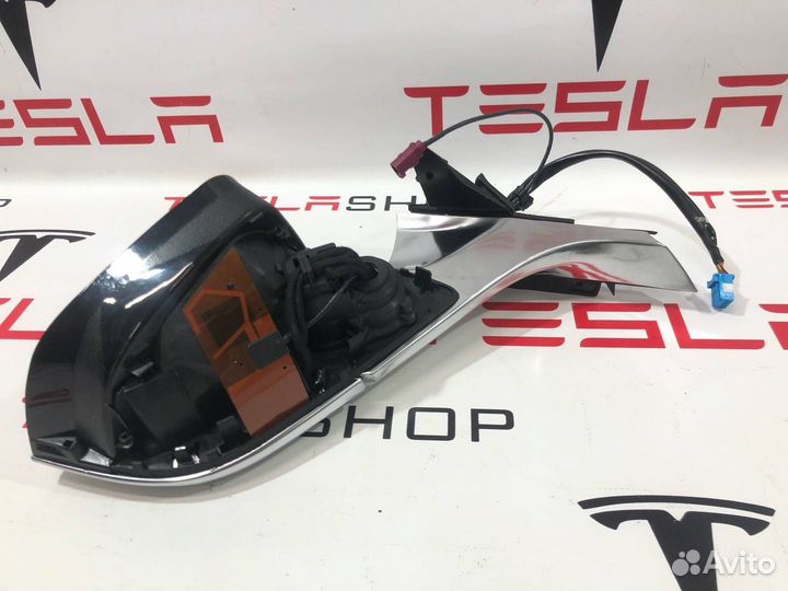 Зеркало наружное правое Tesla Model 3 1110778-00-C
