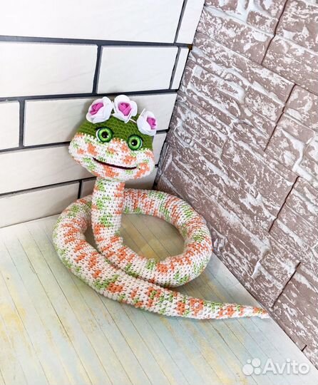 Вязаная игрушка Змея (98 см)
