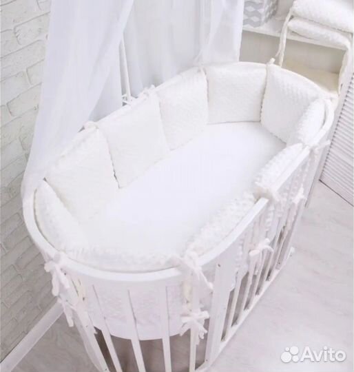 Защитный бортик для детской кроватки