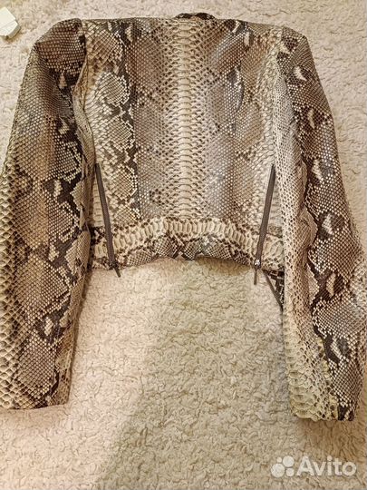 Куртка женская из кожи питона