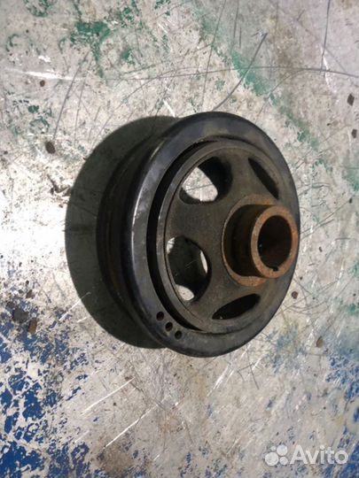 Шкив коленвала Mercedes C Class W204 M271