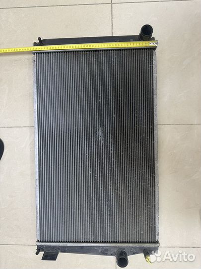 Радиатор охлаждения Toyota RAV 4