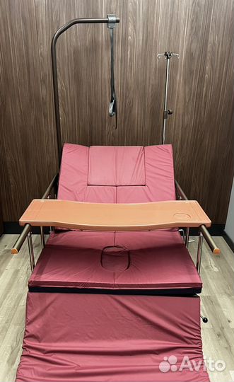 Медицинская кровать для лежачих больных