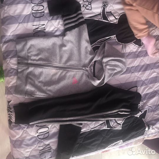 Костюм adidas на девочку