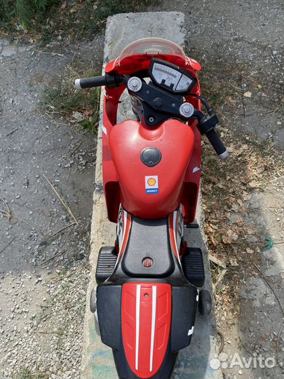 Детский электромотоцикл ducati PEG-perego