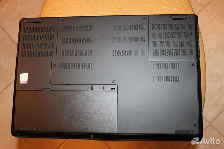 Lenovo thinkpad p52 xeon\32\512\p2000\fhd