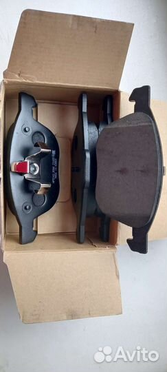 Комплект тормозных колодок Ford kuga 2