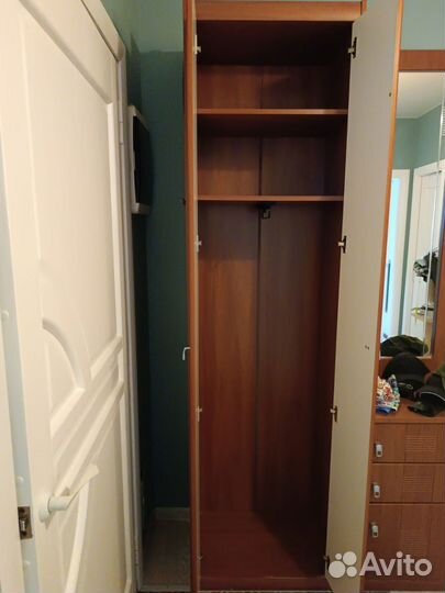 Шкаф в прихожую