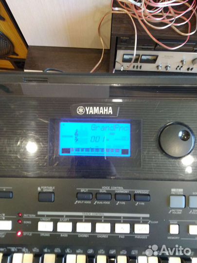 Синтезатор Yamaha psr e433