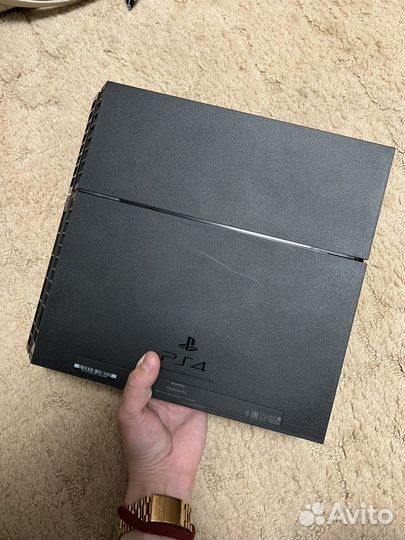Sony PlayStation 4 Fat прошитая 9.00 скачаны игры