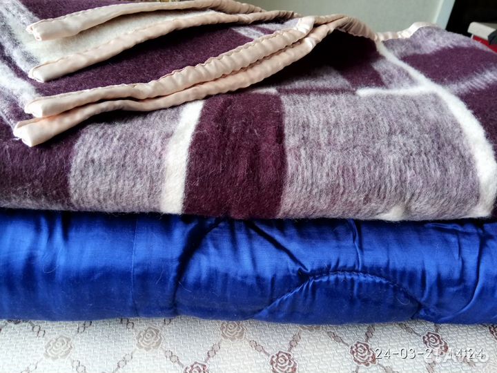Плед, одеяло полушерстяное