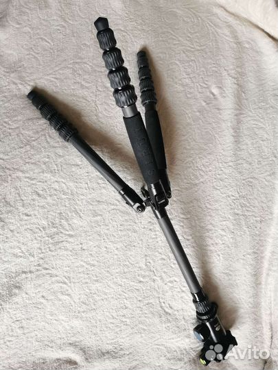 Фото штатив Sirui traveler 5c +голова Sirui G-10KX