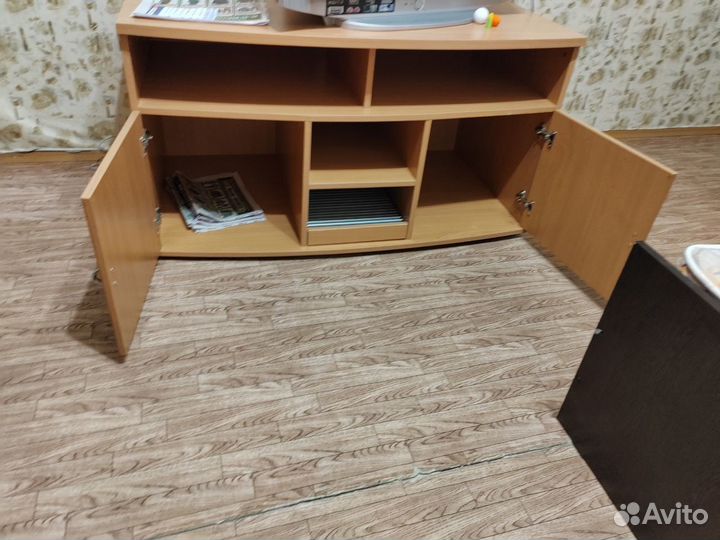 Тумба под телевизор бу