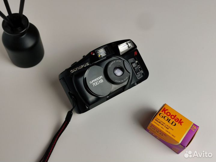 Плёночный фотоаппарат Olympus superzoom 700xb
