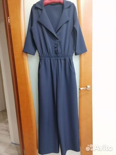 Комбинезон женский