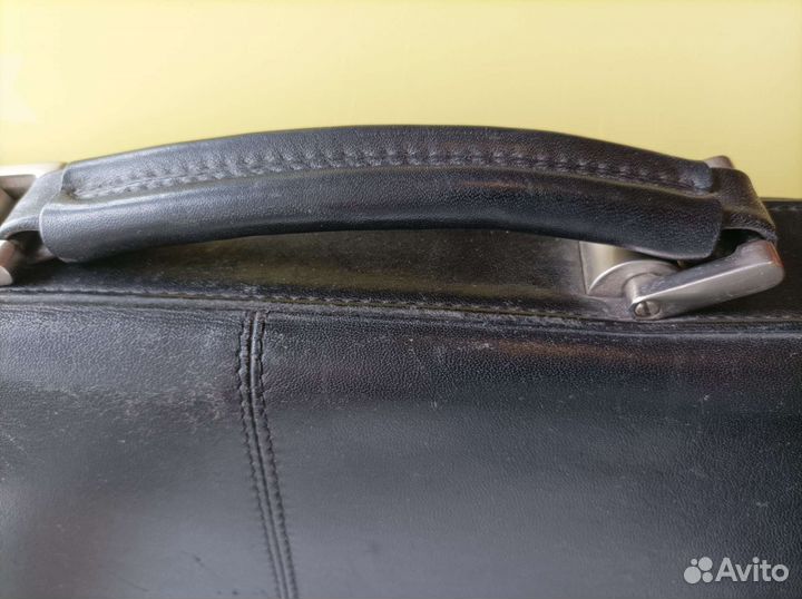 Мужской кожаный портфель Ferre