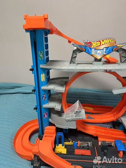 Hot wheels парковка