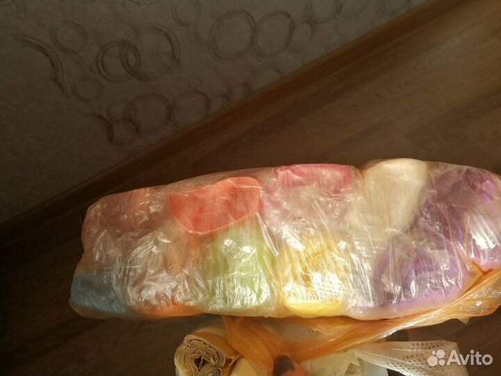 Цветная бумага для упаковки цветов