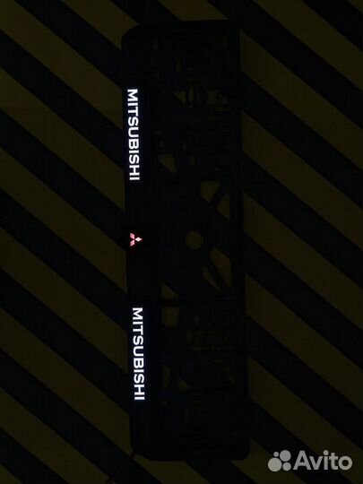 Номерная рамка с вашим логотипом