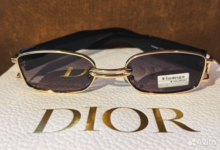 Солнцезащитные очки