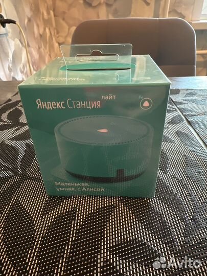 Колонка яндекс станция lite с Алисой, бирюзовая