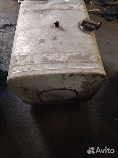 Топливный бак MAN TGA 2005