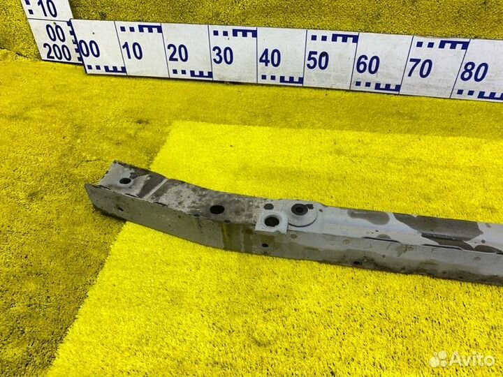 Телевизор передний Nissan Nv200/Nv200