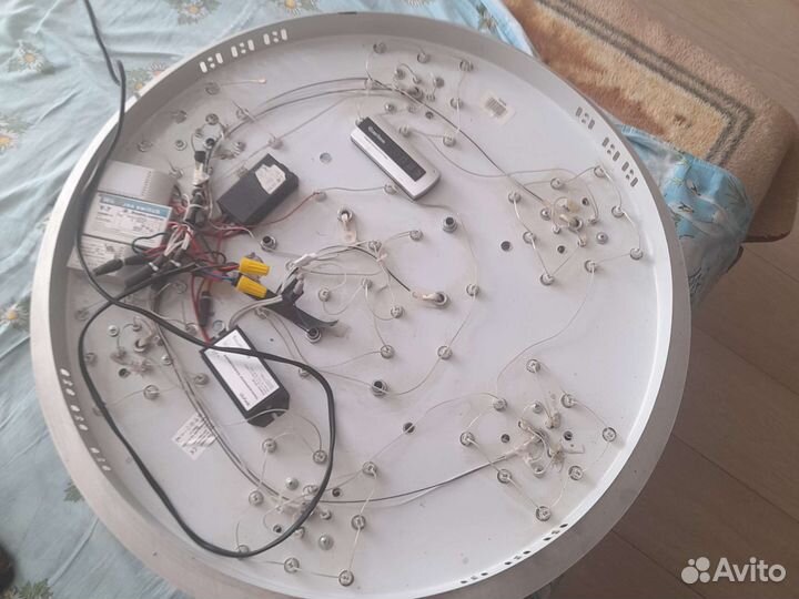 Люстра потолочная светодиодная с пультом б.у