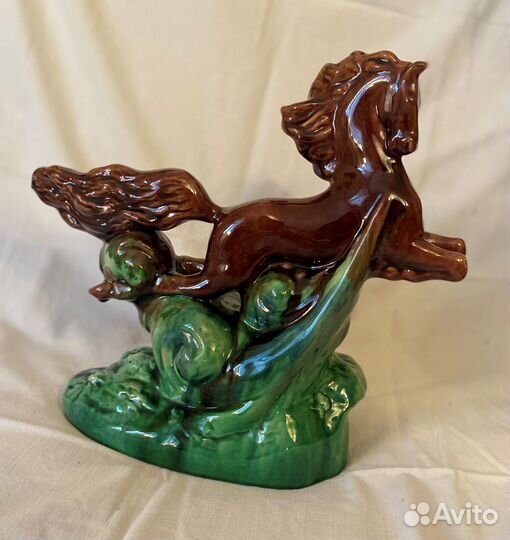Скульптура Конь Керамика. лксф